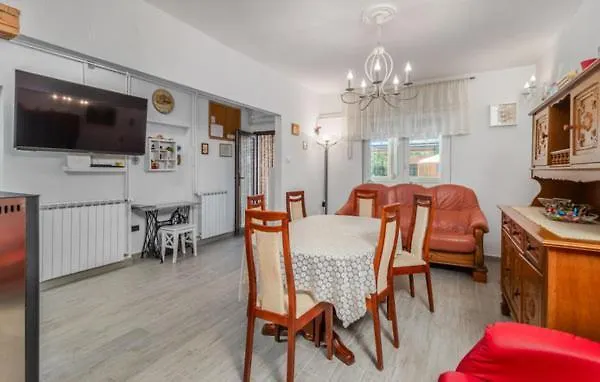 Casa de Férias Kuca Za Odmor Roberta Bater